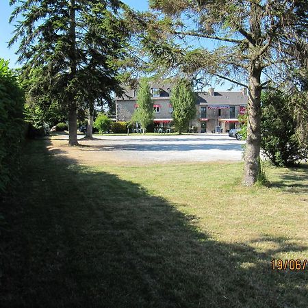 Auberge Le Guinefort Lehon Exterior photo